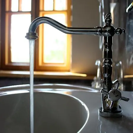 Klasztor 호텔 Cedynia